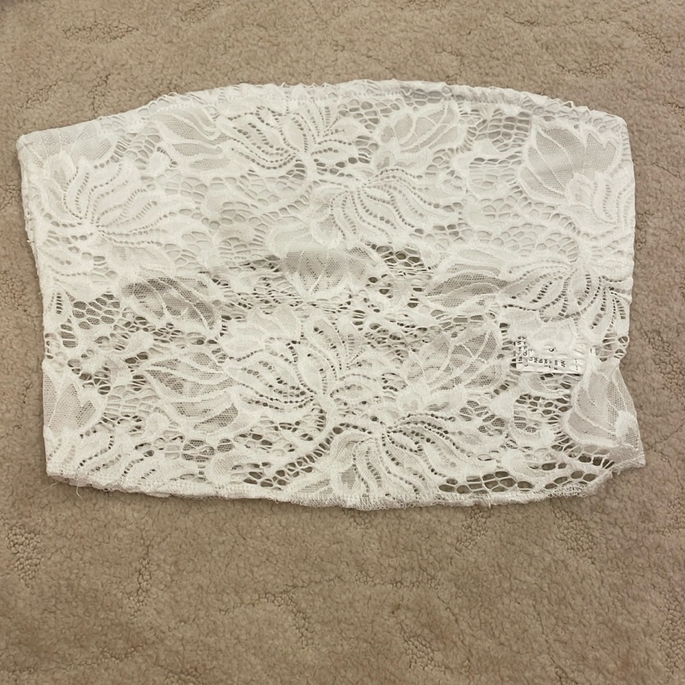 White lace tube top